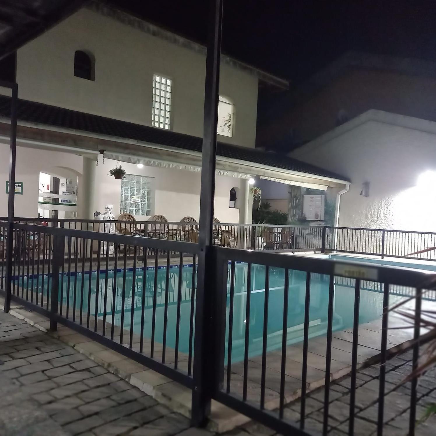Pousada Parque Suites Estacionamento E Piscina Guarujá Eksteriør bilde